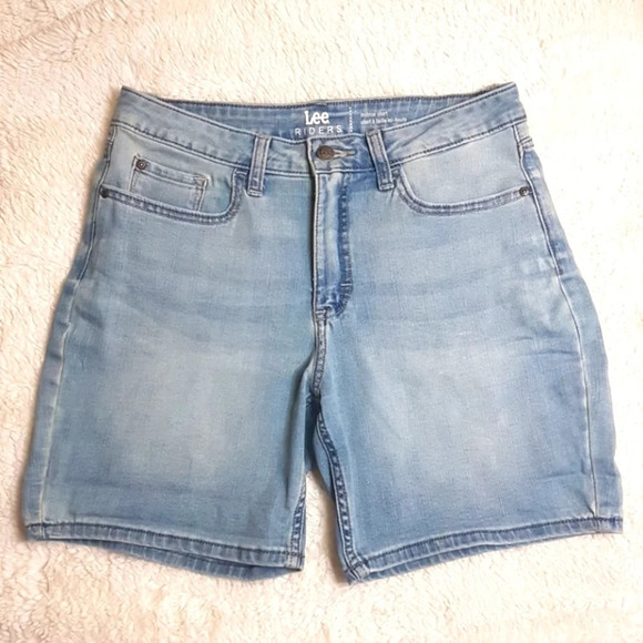 Lee Riders  mid rise shorts - Picture 1 of 5